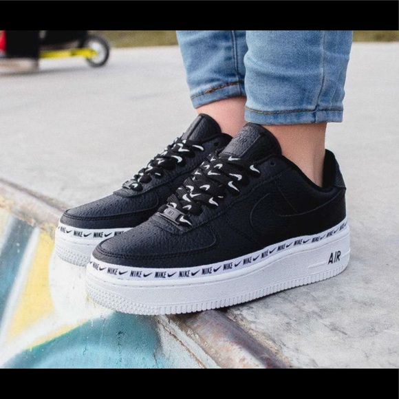 Nike Shoes - Nike Air Force 1